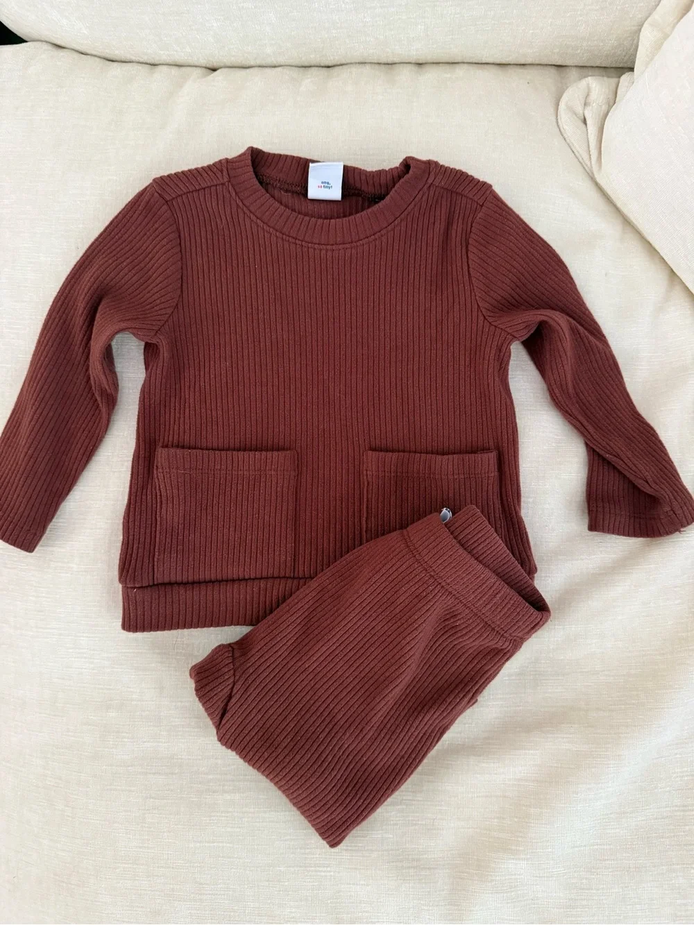 Old Navy Ribbed Two-Piece Set - Brick Red - Picture 1 of 1